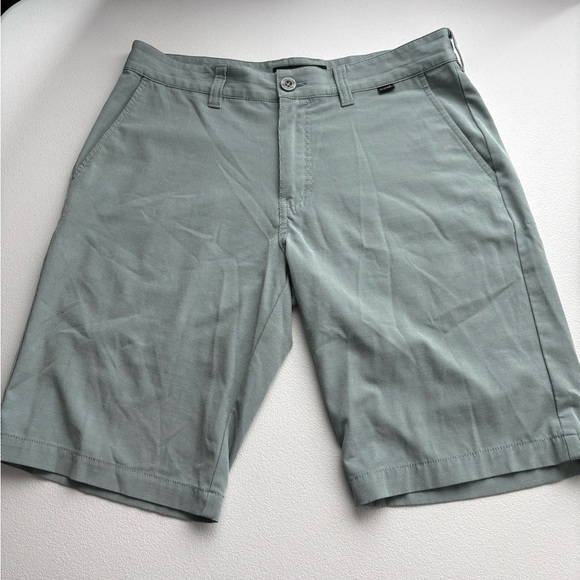 Travis Mathew Green Flat Front Shorts with Relaxed Fit - Picture 1 of 7